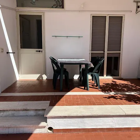 A Due Passi Dal Mare Semesterbostad *